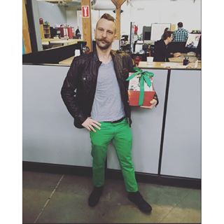 We always love it when our friends are as enthusiastic about their green pants as much as we are! @griffintech